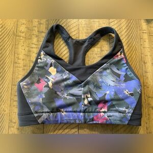 Patagonia sports bra size Medium